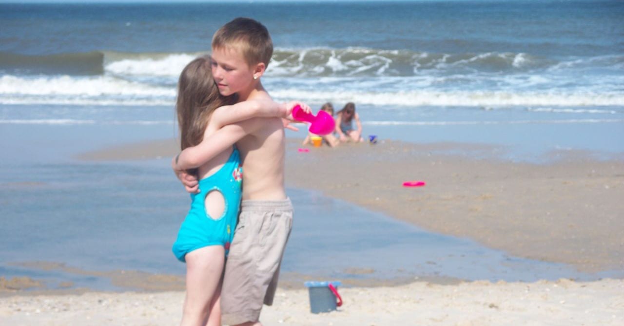 After Authorities Saw Moms Innocent Beach Photo They Needed To Act